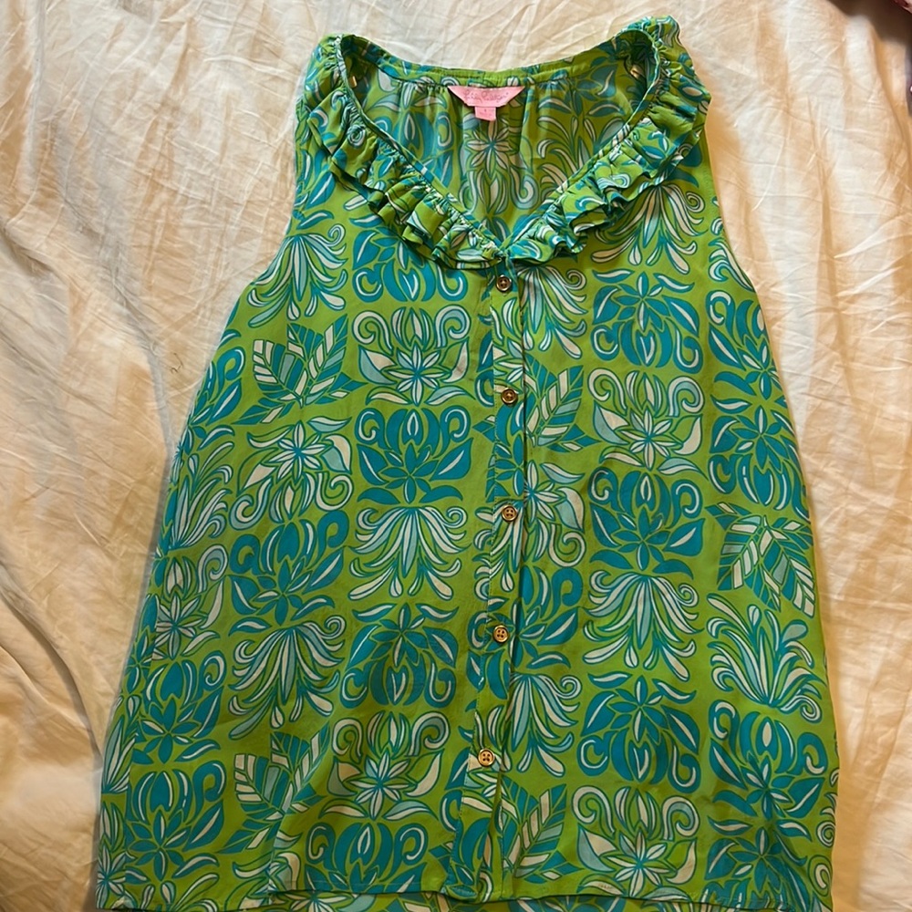 Lilly Pulitzer size 4 blouse.